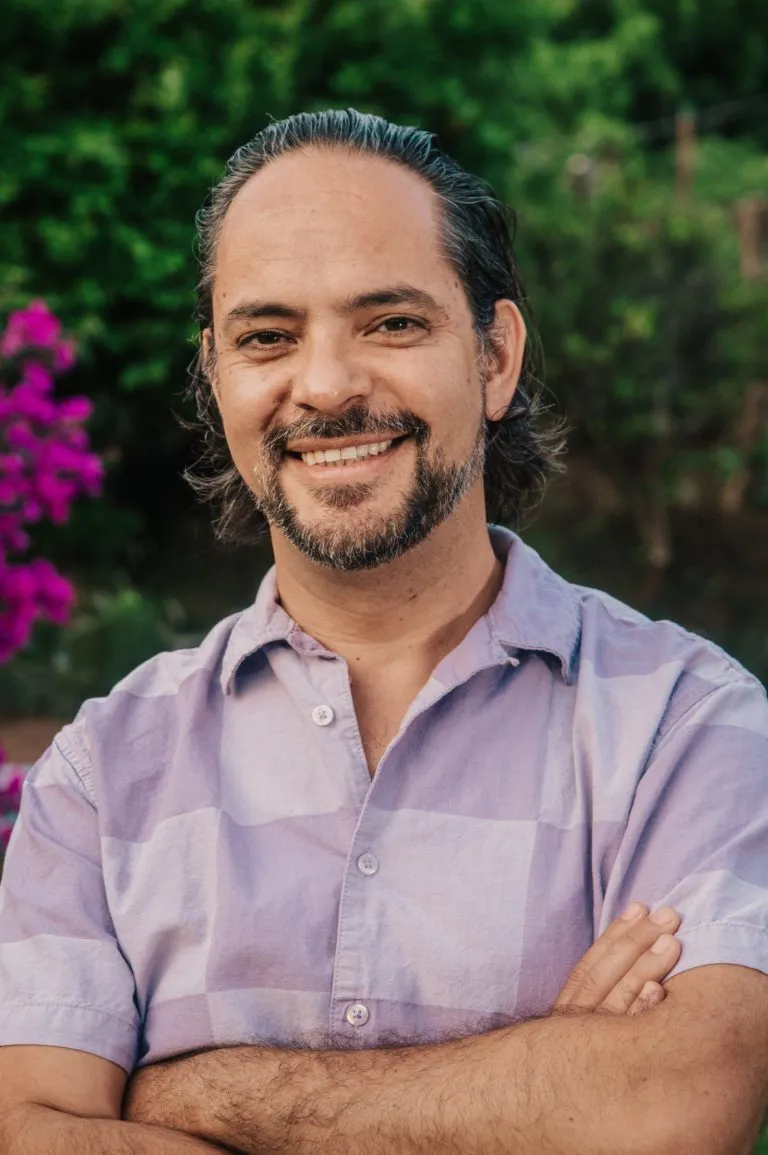 Dr. Juan Moller